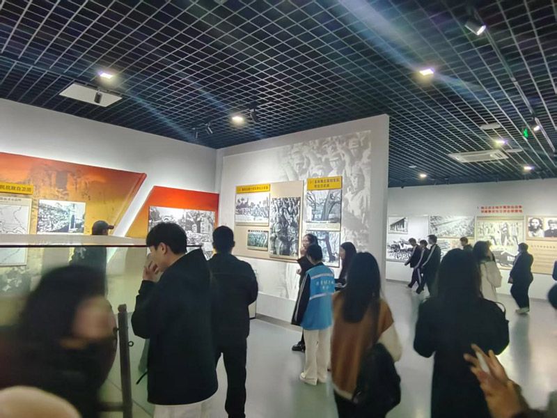 “緬懷英烈  致敬英雄” ——山東省菏澤藝術(shù)學(xué)校走進(jìn)冀魯豫邊區(qū)紀(jì)念館